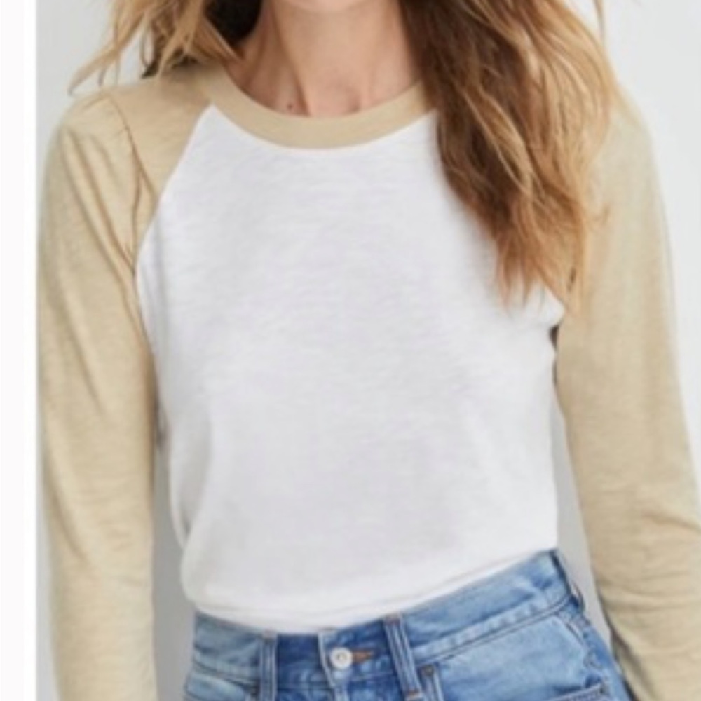 Veronica beard White and Tan Raglan Sleeve Top